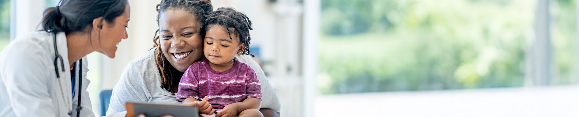 https://ultimatebabybox.store/SiteCollectionImage-Homepage-Banners/your-babys-first-vaccines-banner.jpg